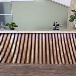 steigerhout bar